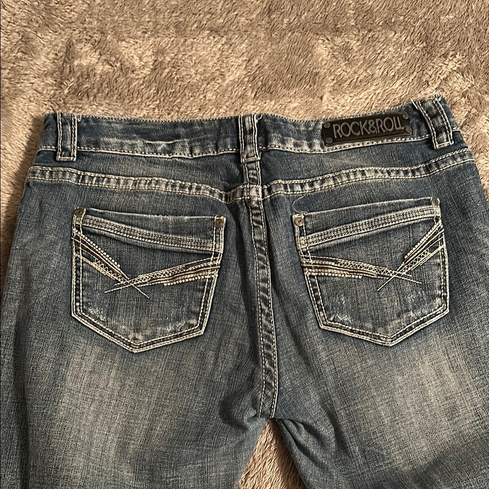 Rock & Roll Cowgirl Bootcut jeans. Mid rise. Size 31 x 34 - Picture 8 of 10